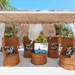 Trulli Olea Villa *